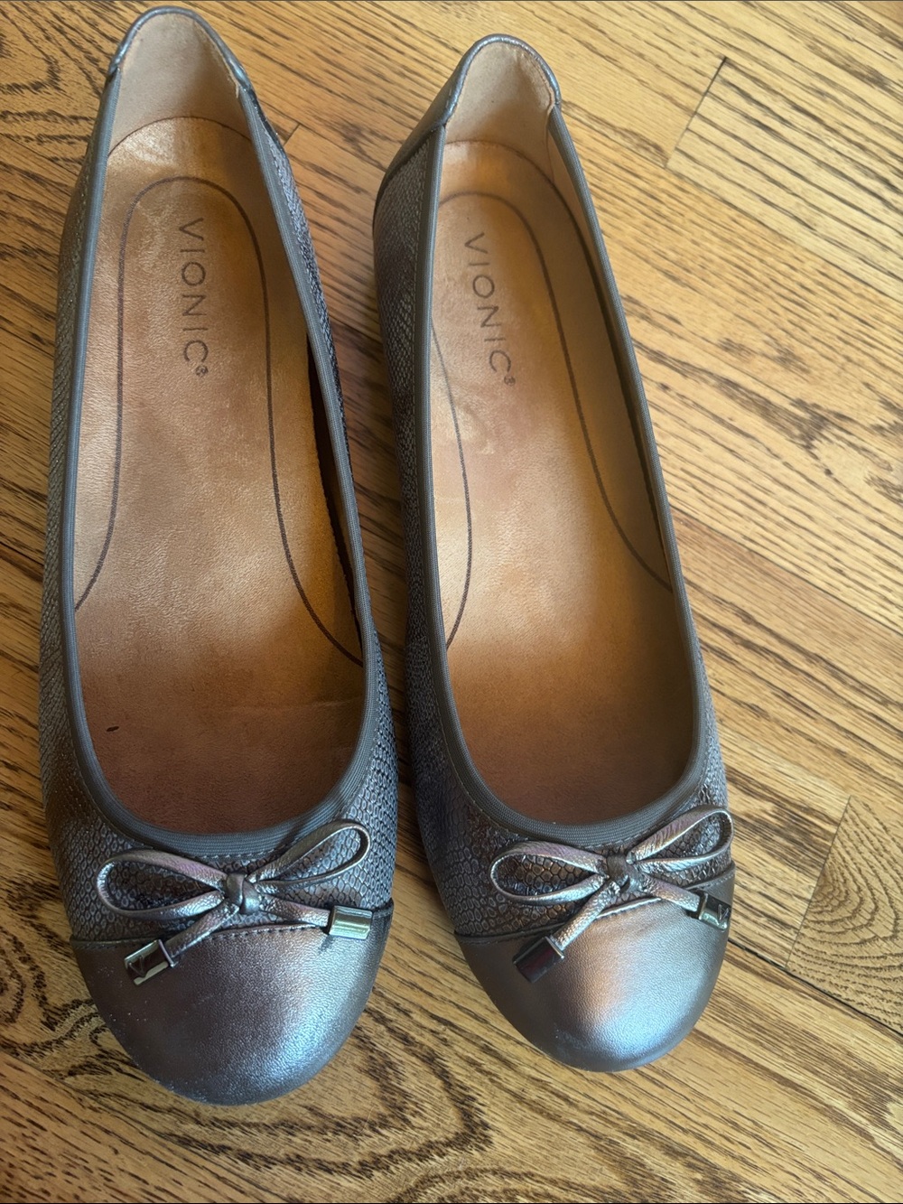 Vionic Metallic Pewter Ballet Flats with Bow Accent
